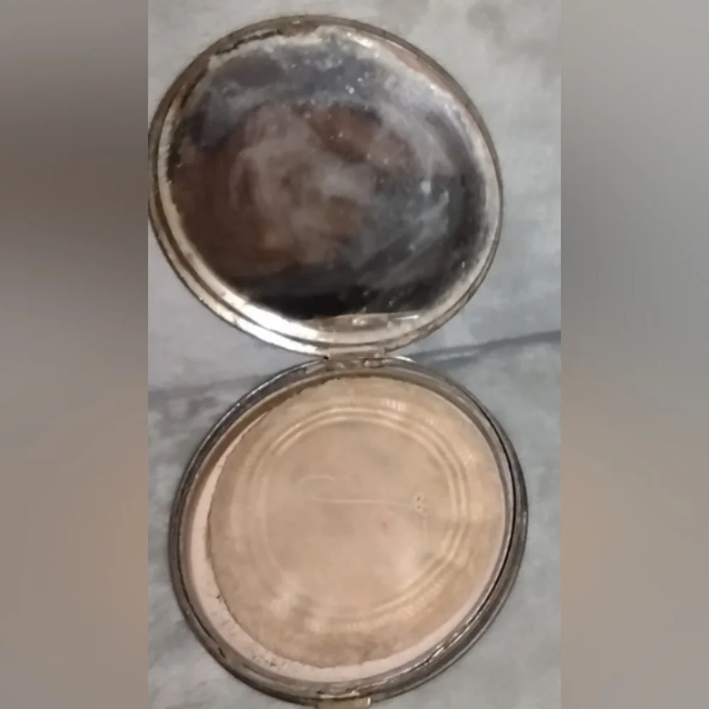 Coty Metallic Vintage Compact